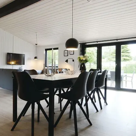 Two Bedroom Holiday In Haderslev Feriehus *
